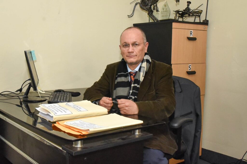 Dr. Ismael Peñaloza Landauro